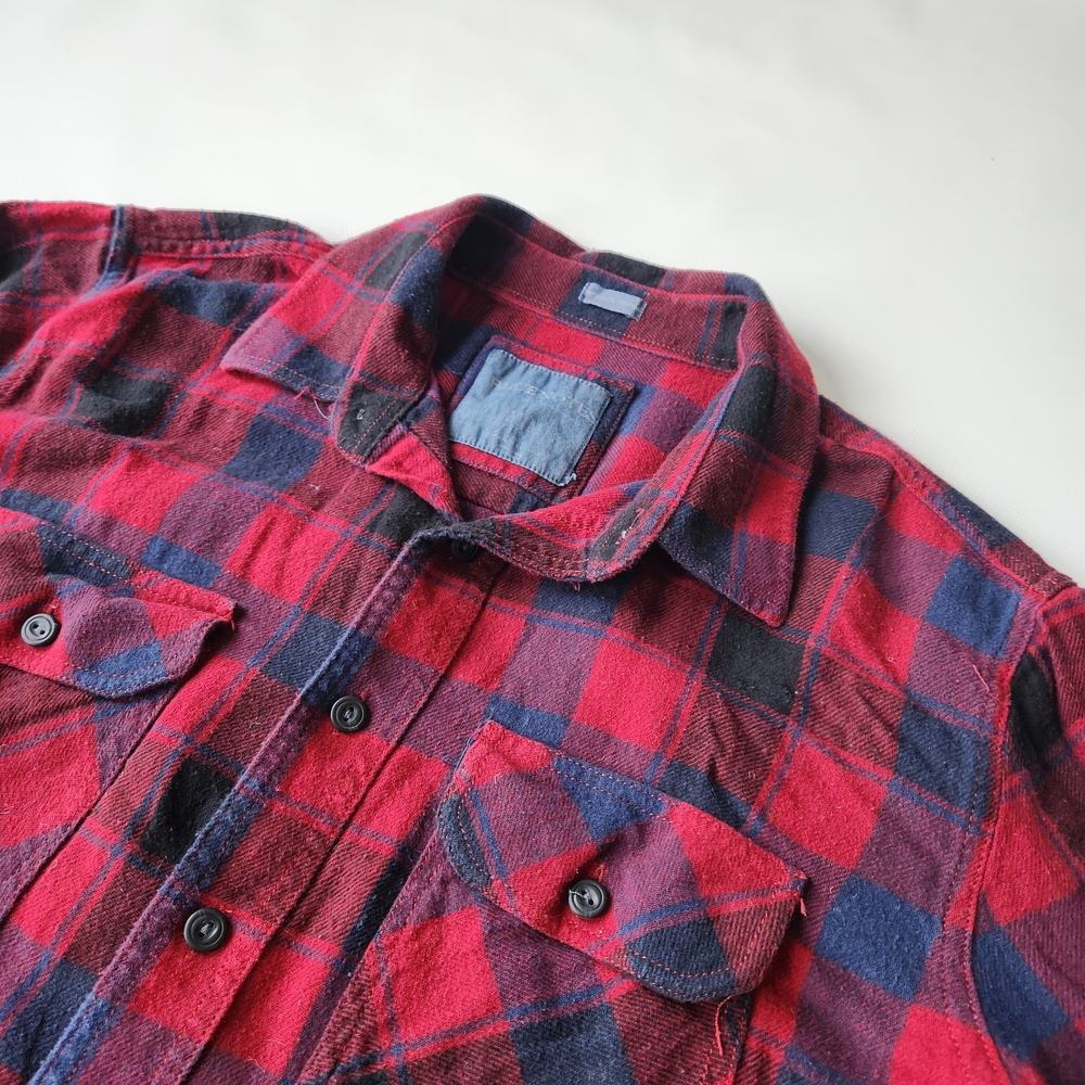 Bluenotes Womens Red/Navy Plaid Flannel Button Down Longsleeve Shirt - Picture 2 of 8